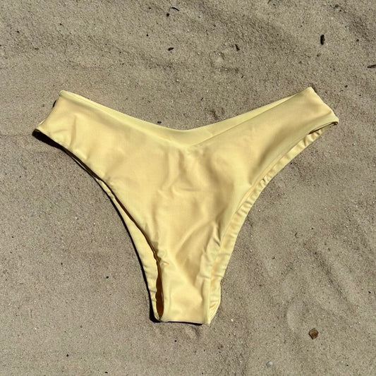 Arie Bottoms